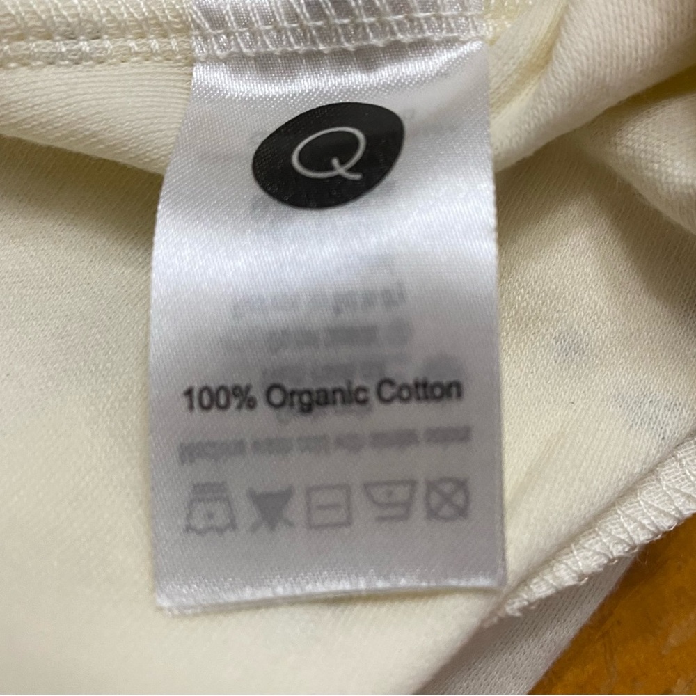 *FINAL* ๐ Quincy Mae Romper, Organic Cotton, Ivory w/ blue stars - Picture 3 of 11